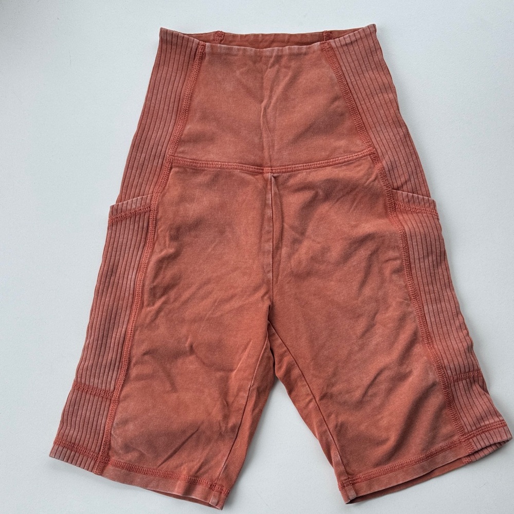 American Eagle Outfitters Coral Rib-Panel Bike Shorts